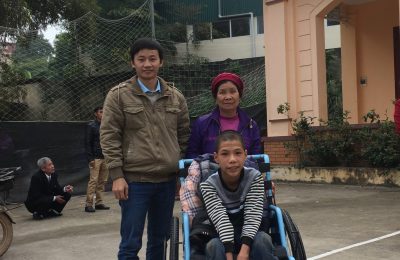 14-year-old Hoa in Vietnam receives a new wheelchair.